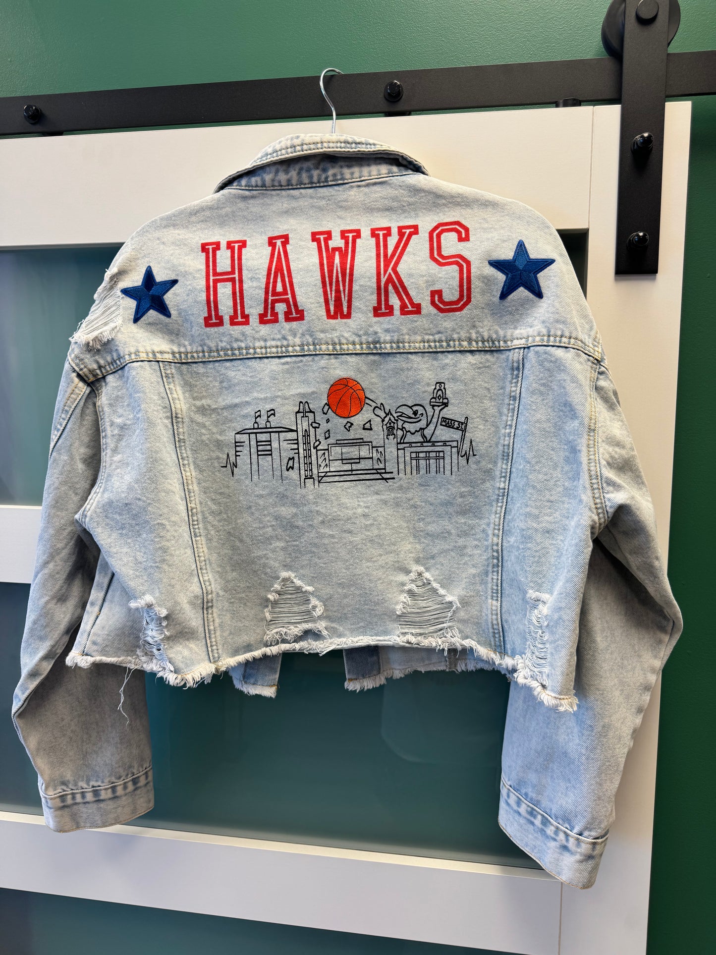 KU Jayhawks Basketball Distressed Denim Crop Jean Jacket, Women’s Size Large