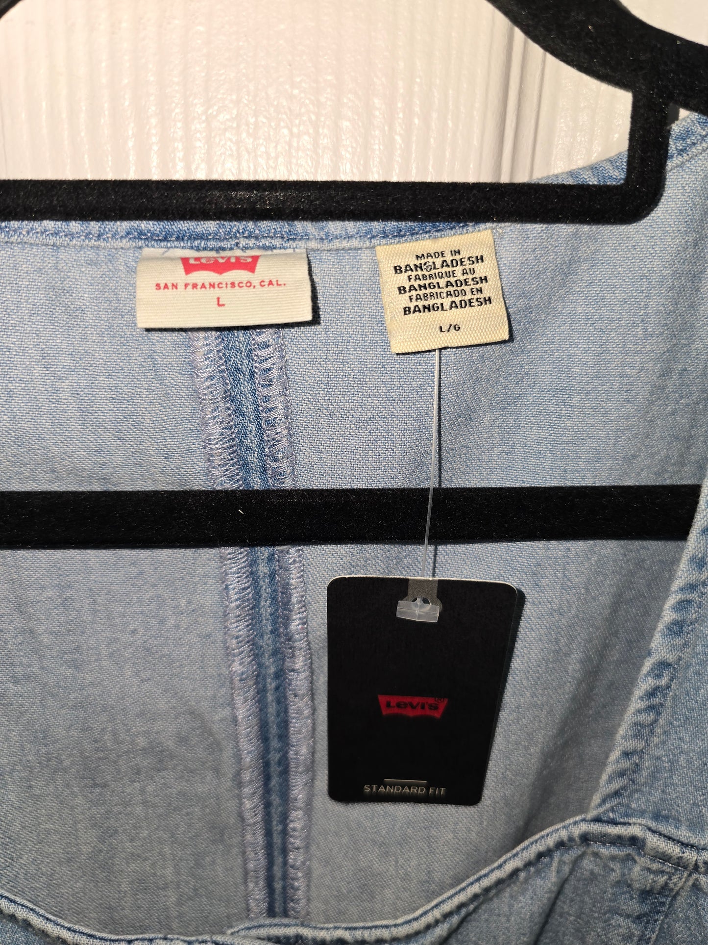 Levis Chiefs Cropped Shirt, Women’s Large